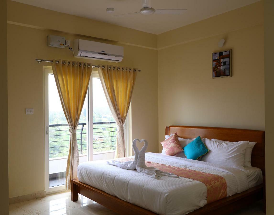 Lali Petals Apartment Madikeri Bagian luar foto